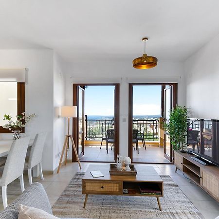 1 Bedroom Apartment Pyrgos With Beautiful Sea And Sunset Views, Aphrodite Hills Resort كوكليا المظهر الخارجي الصورة