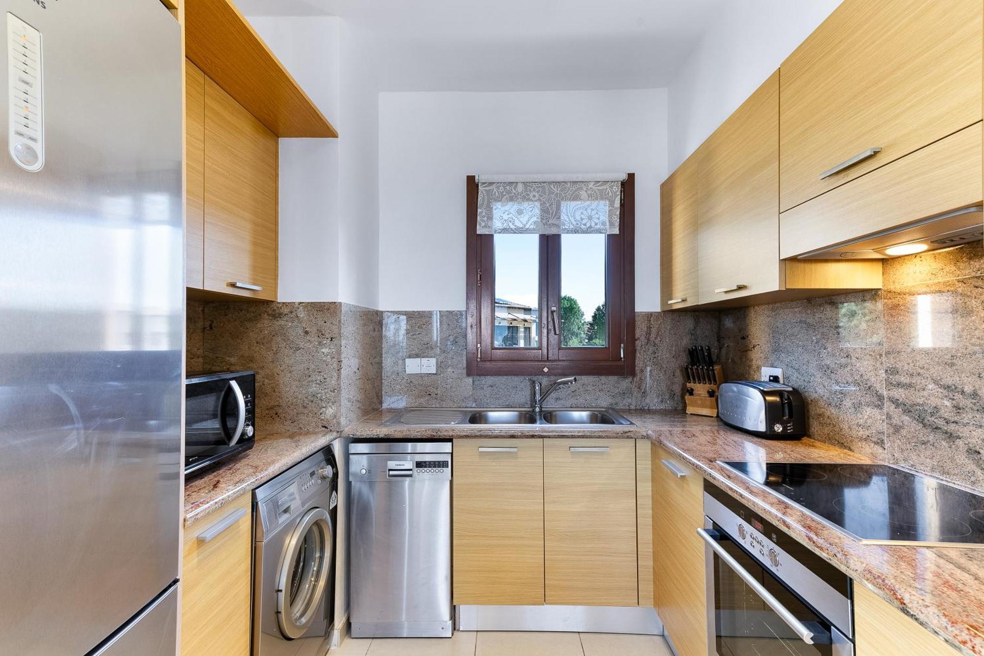 1 Bedroom Apartment Pyrgos With Beautiful Sea And Sunset Views, Aphrodite Hills Resort كوكليا المظهر الخارجي الصورة
